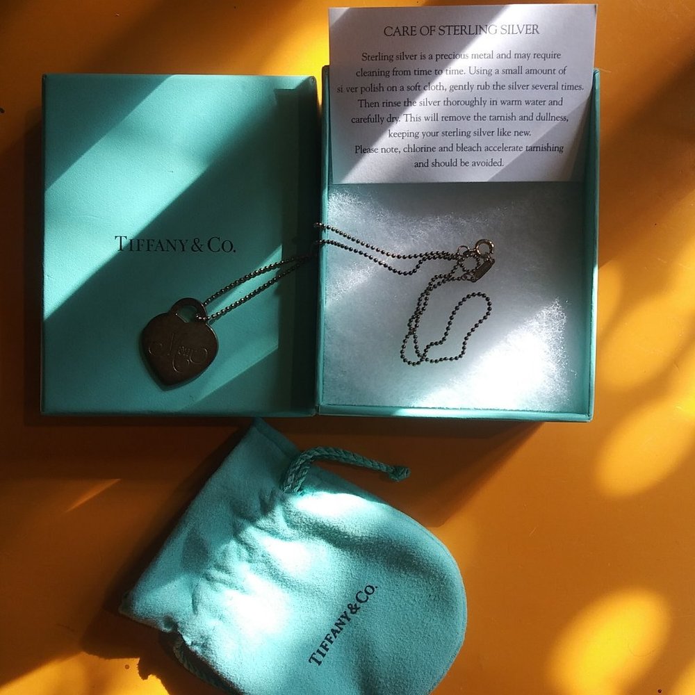 Tiffany & Co. MOM Heart Necklace, Sterling Silver. IOB